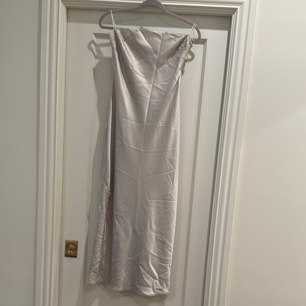 Strapless Satin and Lace Dress - Gray/silver/neutral